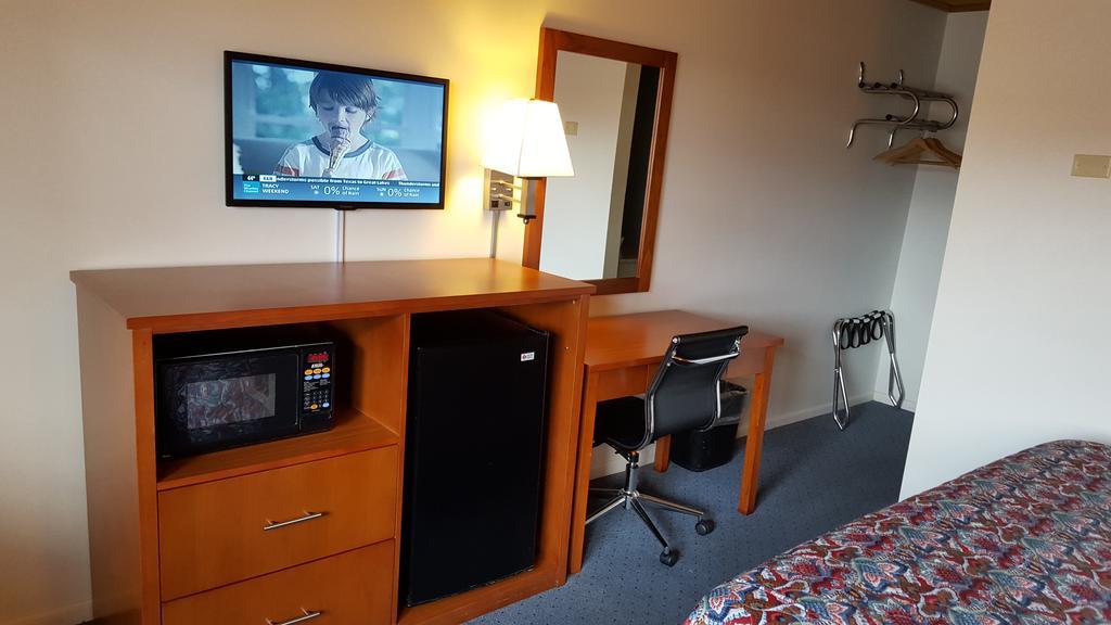 Travelers Lodge Marshall Eksteriør bilde